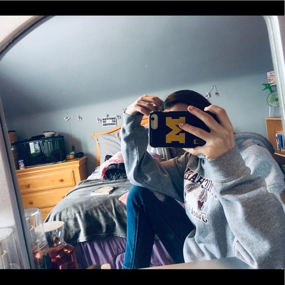 Meet your Posher, Makenna - Picture 1 of 1